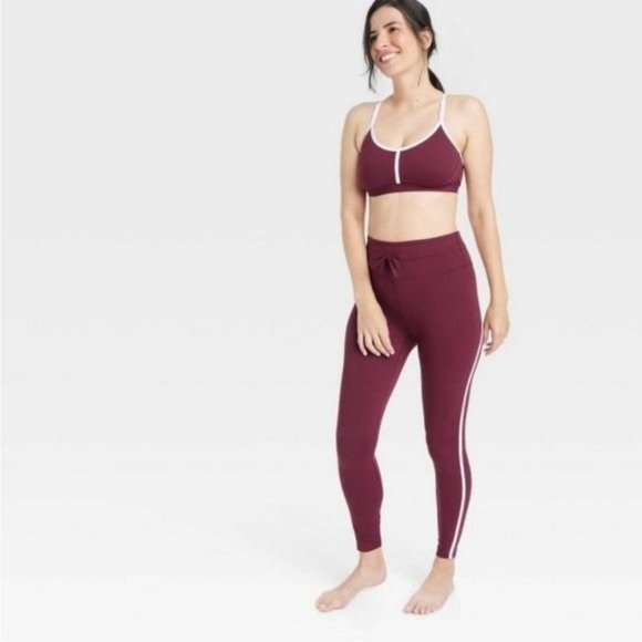 all in motion Pants - All in Motion  Women's set leggings/bra size XXL